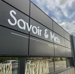 Image du devant du restaurant savoir&mets