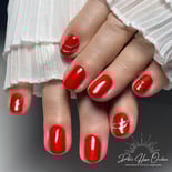 Gainage ongles rouges