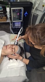 Limpieza hidro facial, con la última tecnología, da una segunda vida a tu piel