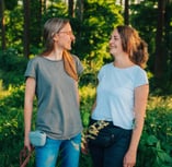 Tabea und Antonia von der Hundeschule Takoda – Hundetraining in Göttingen