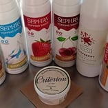 Vegan ice cream and sauces