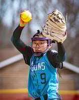 Photo of 14u softball player pitcher