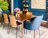 salle a manger bleue et bois