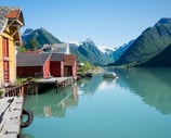 Fjearland fjord glacier