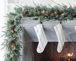 Somikis 9FT Christmas Garland, Battery Operated Pre-Lit Xmas Garland, w/LED Lights and Realistic Arc