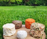 Panier garni de produits du terroir de la région Centre-Val de Loire