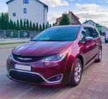 Chrysler Pacifica Urządzenia Yanosik 1