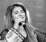 Maria Raza Sohni singing