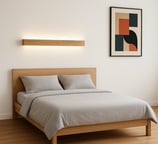applique muro biemissione led legno sopra letto camera