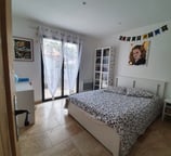 chambre secondaire accès terrasse