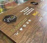 Imprenta con el mejor servicio de impresión offset y digital para afiches publicitarios, folders y gigantografías. Cómodos pr