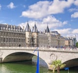 Paris City Center Free Walking Tour