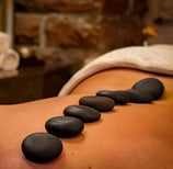 Massage au pierre
