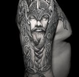 Tatouage portrait guerrier viking. Viking warrior portrait tattoo.