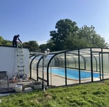 nettoyage abri de piscine