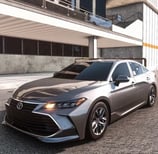 2022 toyota avalon on premium tyres