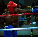 Compétition amateur de boxe thaï, Rouen.