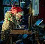 Modèle : SONY A6400 - Place du Tertre à Paris, Peintre