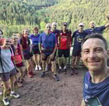 Coureurs réalisant un selfie en forêt Moselle