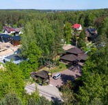 namas nufotografuotas namas 