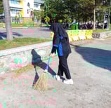 Petugas kebersihan glbn
