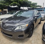 2010 toyota corolla on premium tyres
