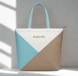 Contoh totebag dari kain kanvas polyester SIGNIFO tema Pesisir Modern.