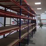 Long Span Shelving in Warehouse Stockroom