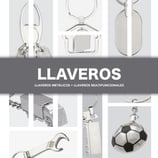 PORTADA DE UN CATÁLOGO DE LLAVEROS