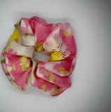 Marino's - accessoire mode - chouchou - motif floral - look tendance et lumineux