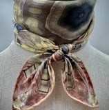 Marino's - accessoire de mode - carré de soie - roulotté main - France - Gots - création textile