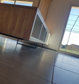 Meuble TV effet suspendu sur mesure