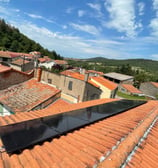 Installation de panneaux photovoltaïques réalisée par la société ALSUN ENERGY