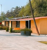 rooms in cottages for couples at best family picnic resort near surat