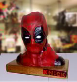 escultura adorno busto deadpool