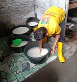 Pembuat intip semarang