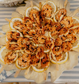 Catering con marisco en Málaga. Producto fresco, sabor mediterráneo y presentación impecable