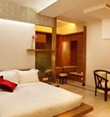 Cozy and Modern Hotel Suite