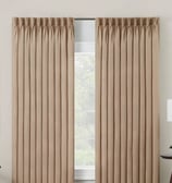 Cortinas tradicionales de estilo clásico, perfectas para embellecer cualquier espacio con elegancia 