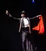 artis for hire , magician, face painter, bubble show, jugglers