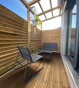 une terrasse avec ciel bleu dans le sud de la reunion