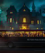 TOUR PARANORMALCamión nocturno, casa embrujada con perros guardianes, gente emocionada pero asustada