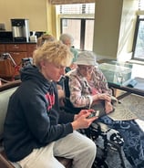 Helping seniors navigate their technology with confidence.