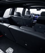 Taxi, véhicule 7 places haut de gamme, alliant confort espace et élégance pour tous vos déplacement.