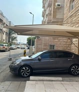 مظلات سيارات