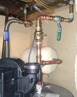 water heater, thermal expansion tank, shutoff valve, flex line, plumbpros