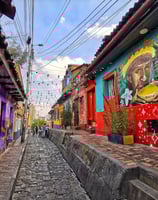 city tour Bogotá, tour Bogotá histórico, Bogotá city tour, Bogotá paseos  turísticos 