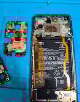 Téléphone tombé dans l'eau , desoxydation de téléphones portable