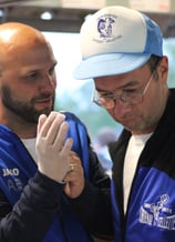 2 hommes 