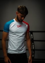 Personnalise ton rashguard pour MMA, jiu-jitsu, grappling, boxe sur Ish et montre ton style unique